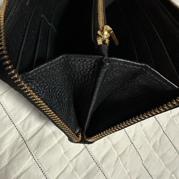 Tory Burch Black Pebbled Leather Zip-Around Wallet - Picture 10 of 13